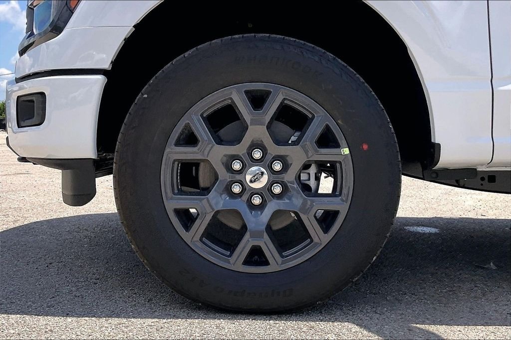 New 2026 Ford F-150 STX 4D SuperCrew