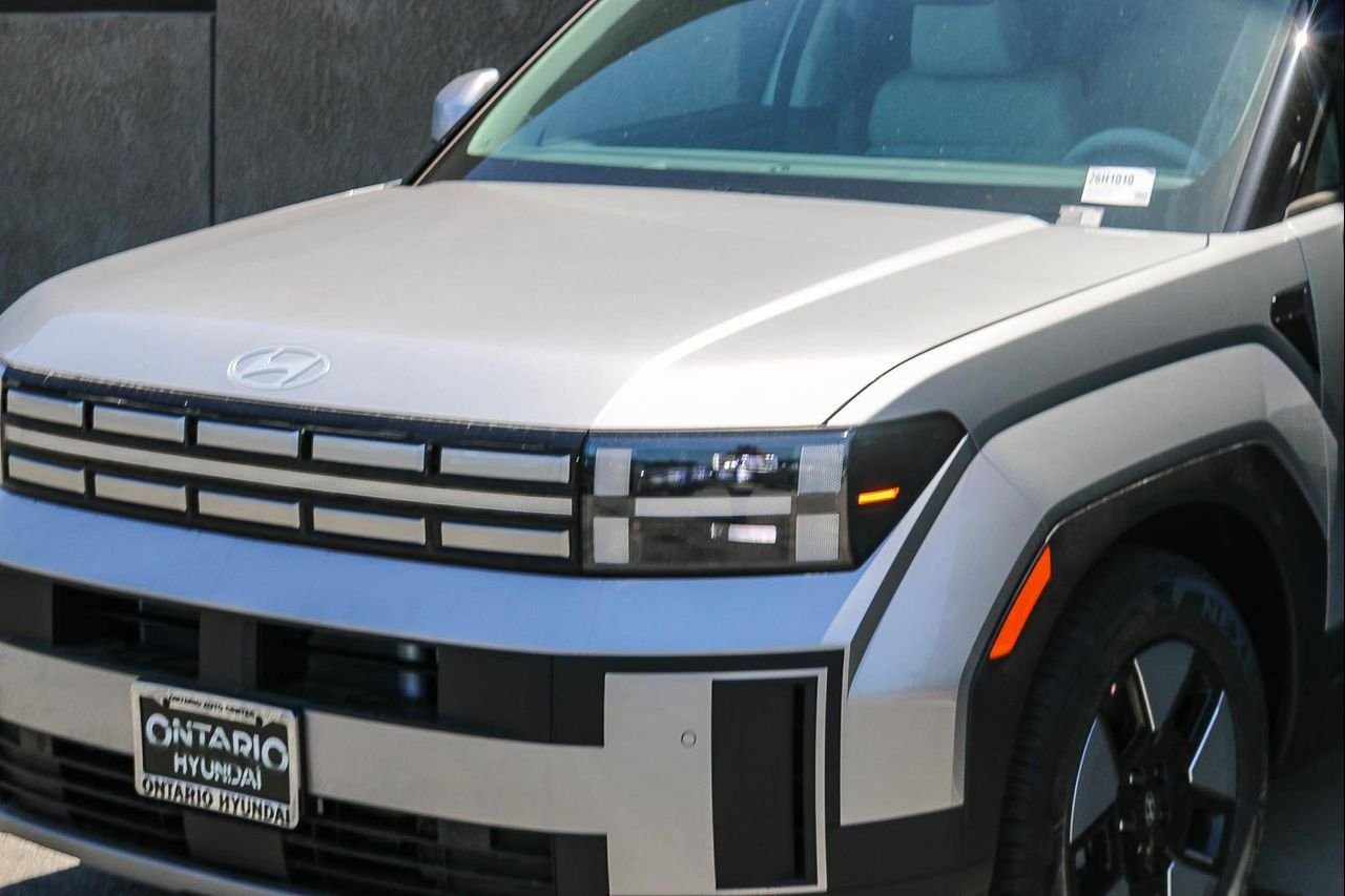 New 2026 Silver Hyundai SEL image 31
