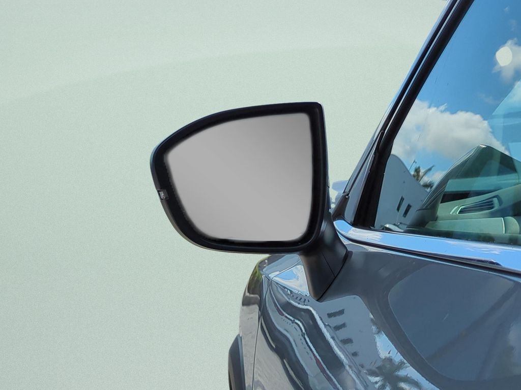 New 2026 Boulder Gray Pearl / Super Black Two-tone Nissan Platinum image 27