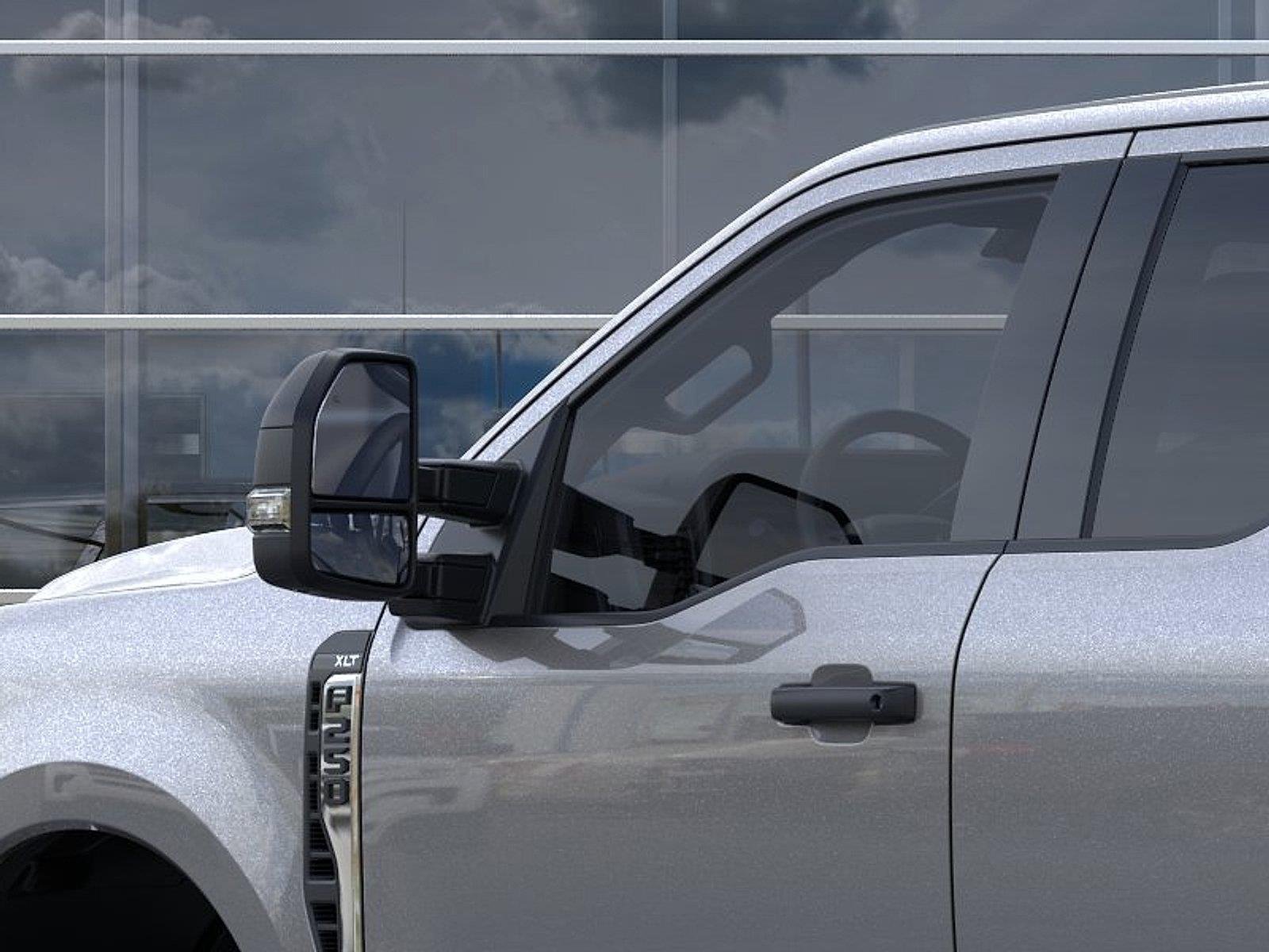 New 2026 Carbonized Gray Metallic Ford XLT image 20