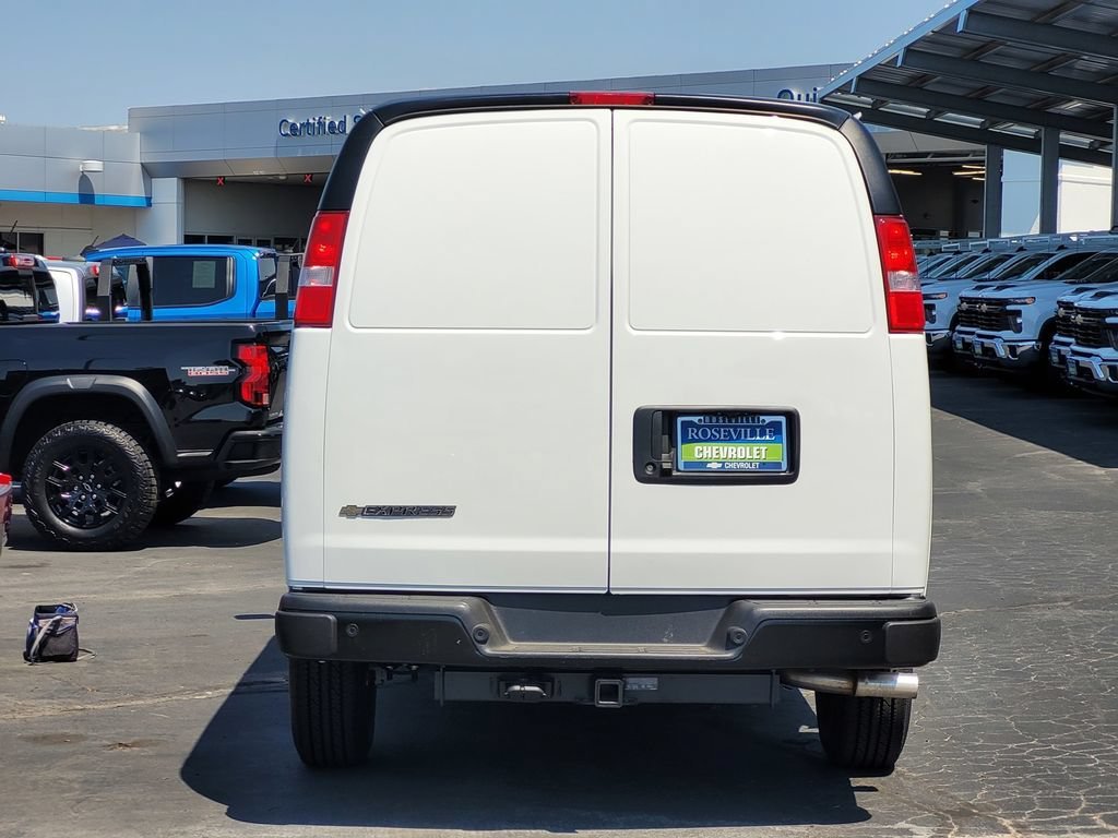 2026 Chevrolet Express Cargo 1WT view 5