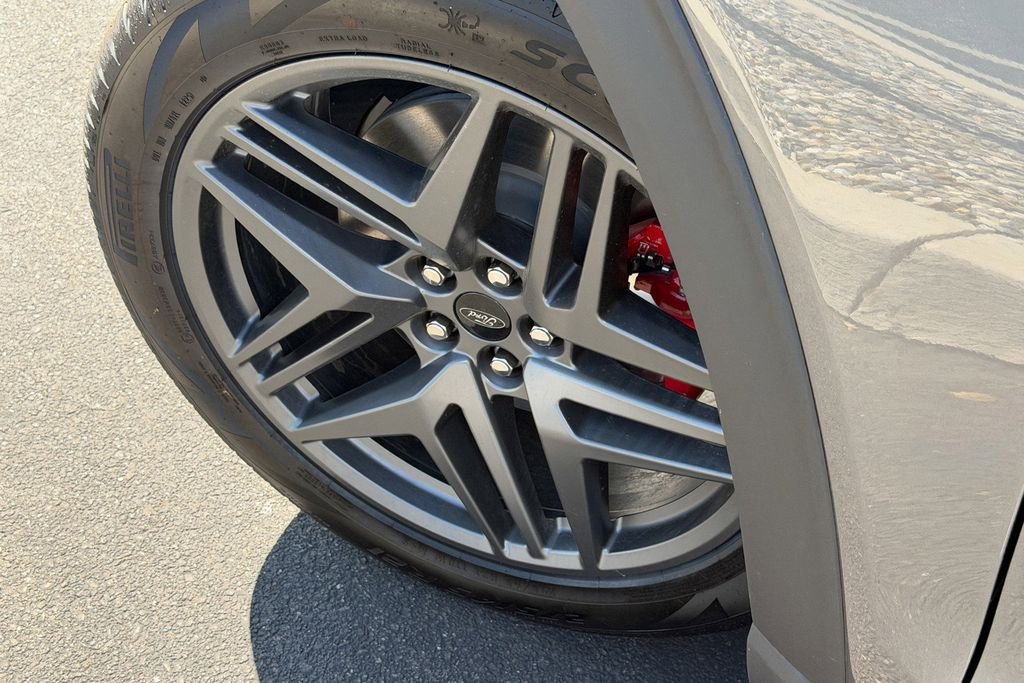 New 2026 Carbonized Gray Metallic Ford ST-Line image 10