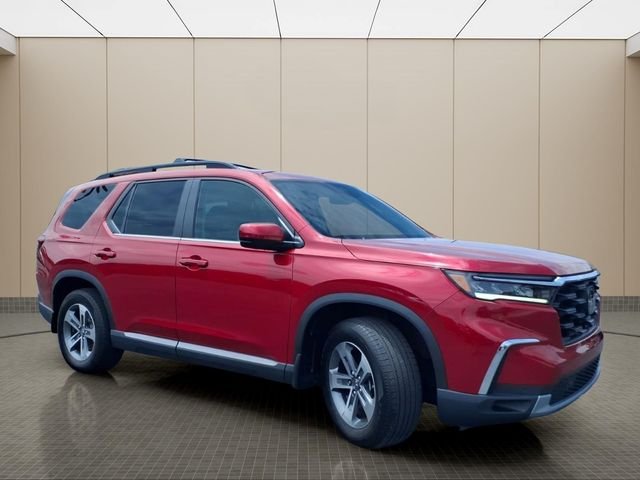 Used 2025 Red Honda EX-L image 5