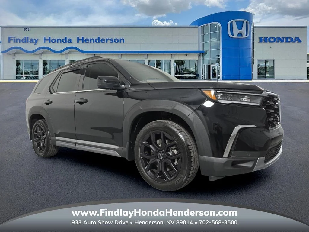 2025 Honda Pilot Touring 2WD's photo