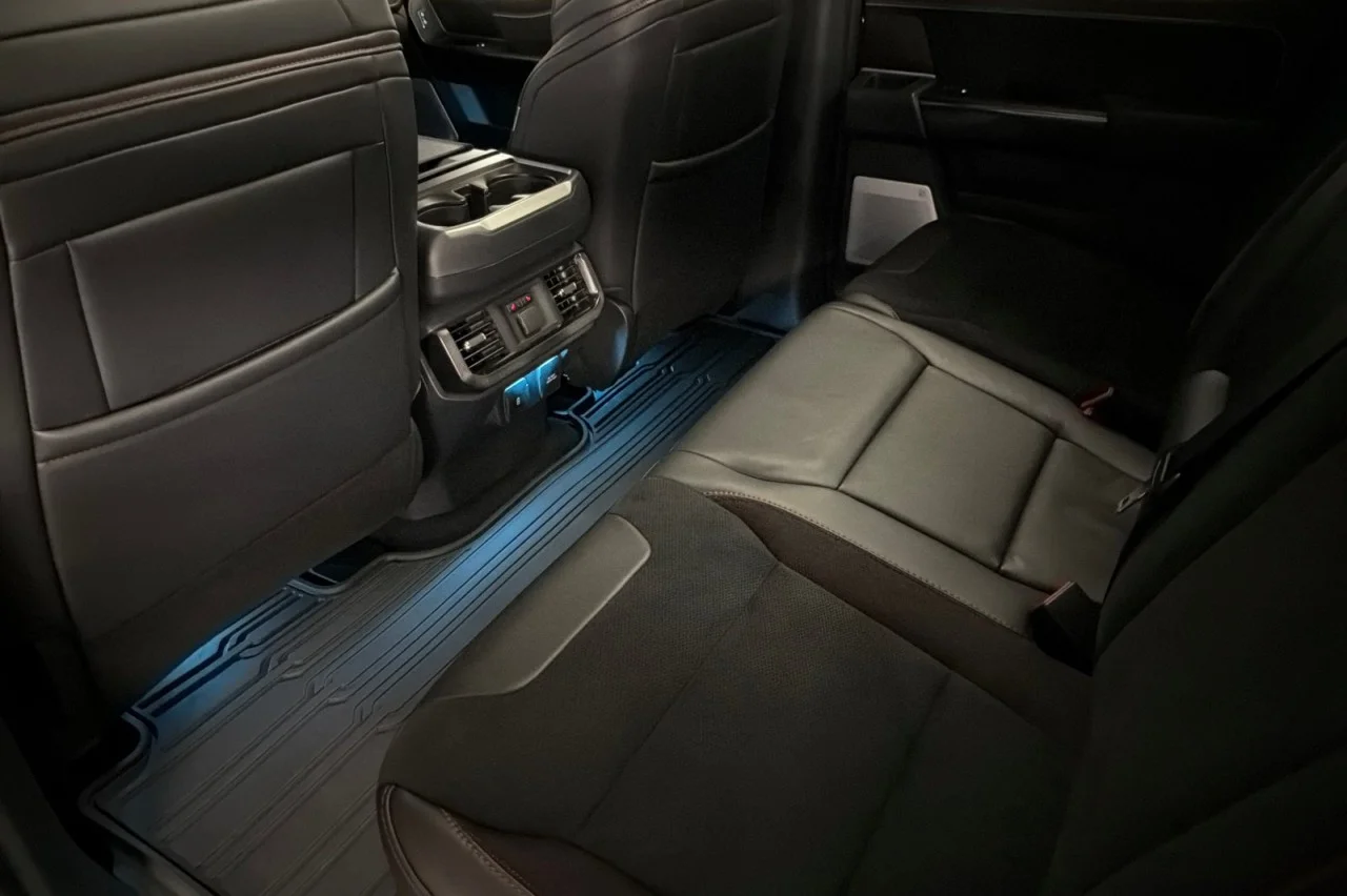 Used 2025 RED Ford Raptor image 11