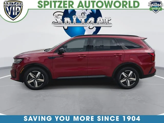 Used 2023 Red Kia S image 6