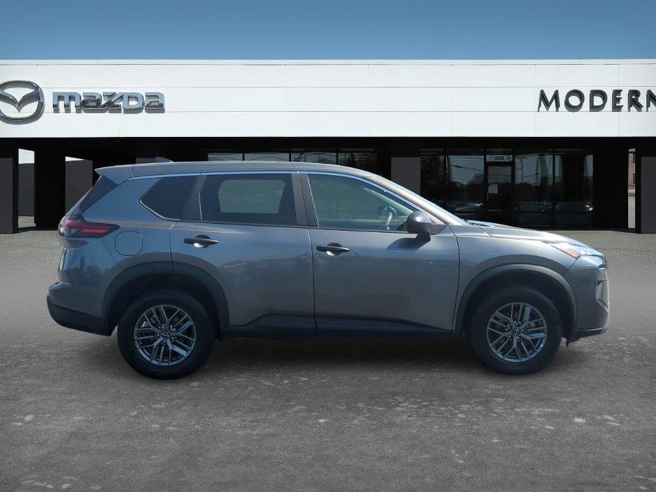 Used 2024 Gun Metallic Nissan S image 6