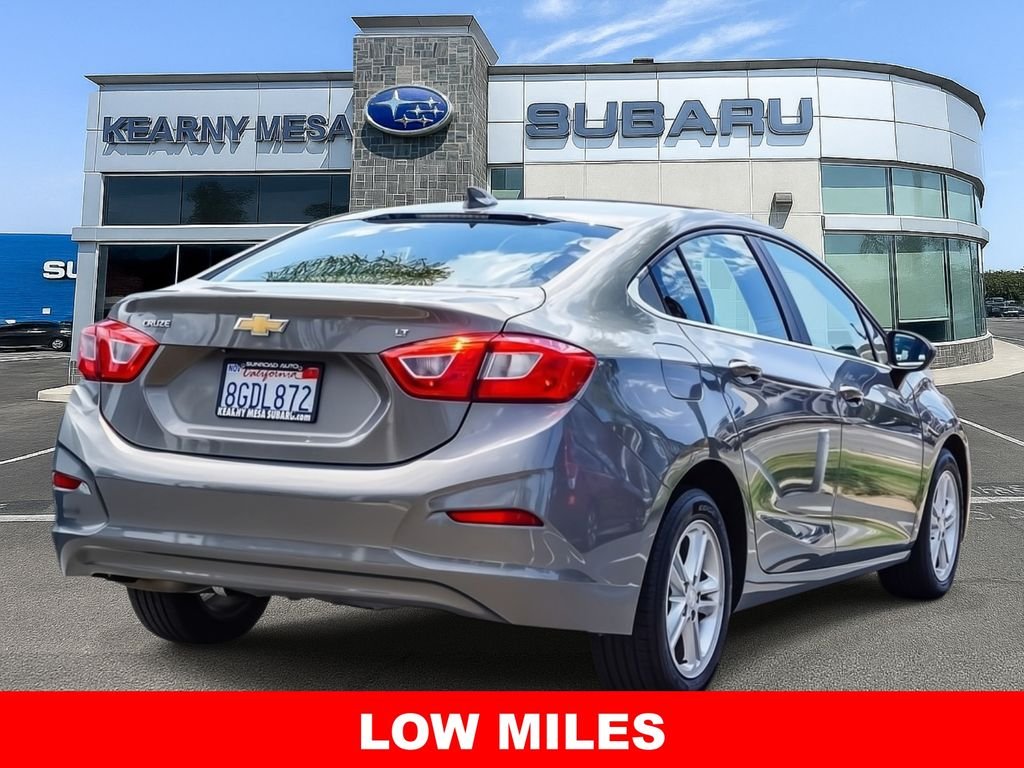 Used 2018 Gray Chevrolet LT image 6