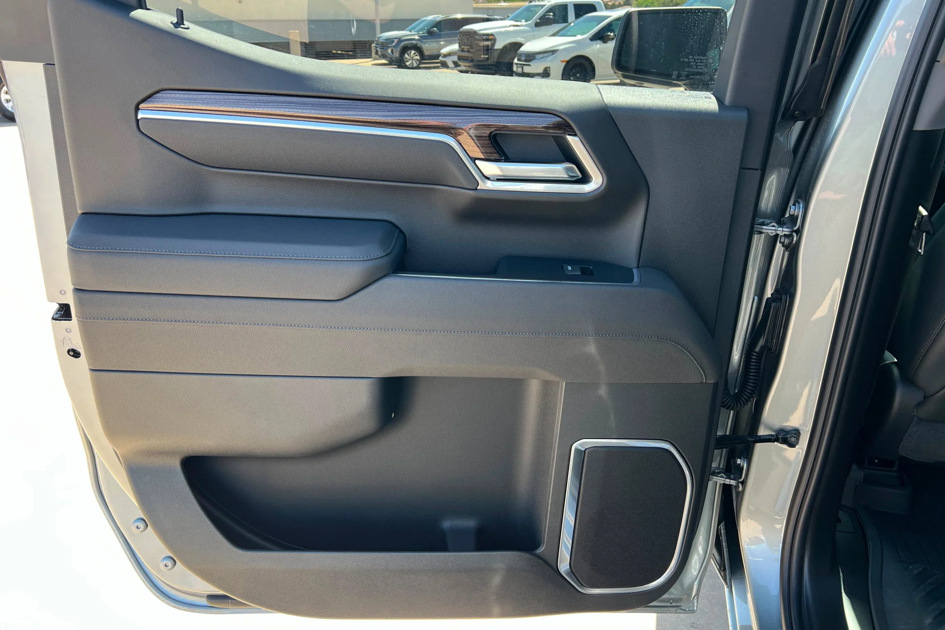 2026 Chevrolet Silverado 1500 RST - Photo 18