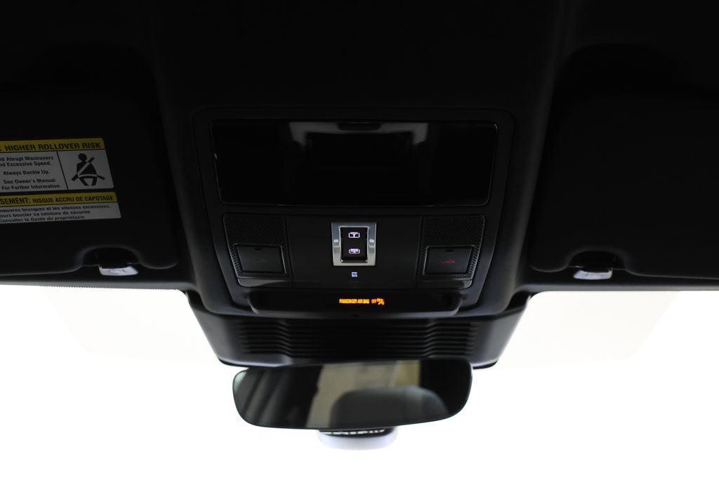 New 2026 Varesine Blue Land Rover Landmark image 14