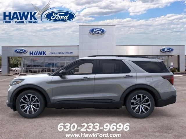 New 2026 Carbonized Gray Metallic Ford ST-Line image 3
