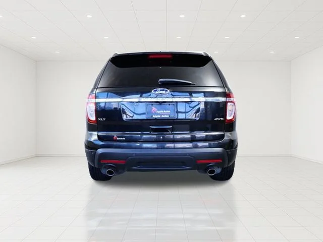 Used 2012 Black Ford XLT image 5