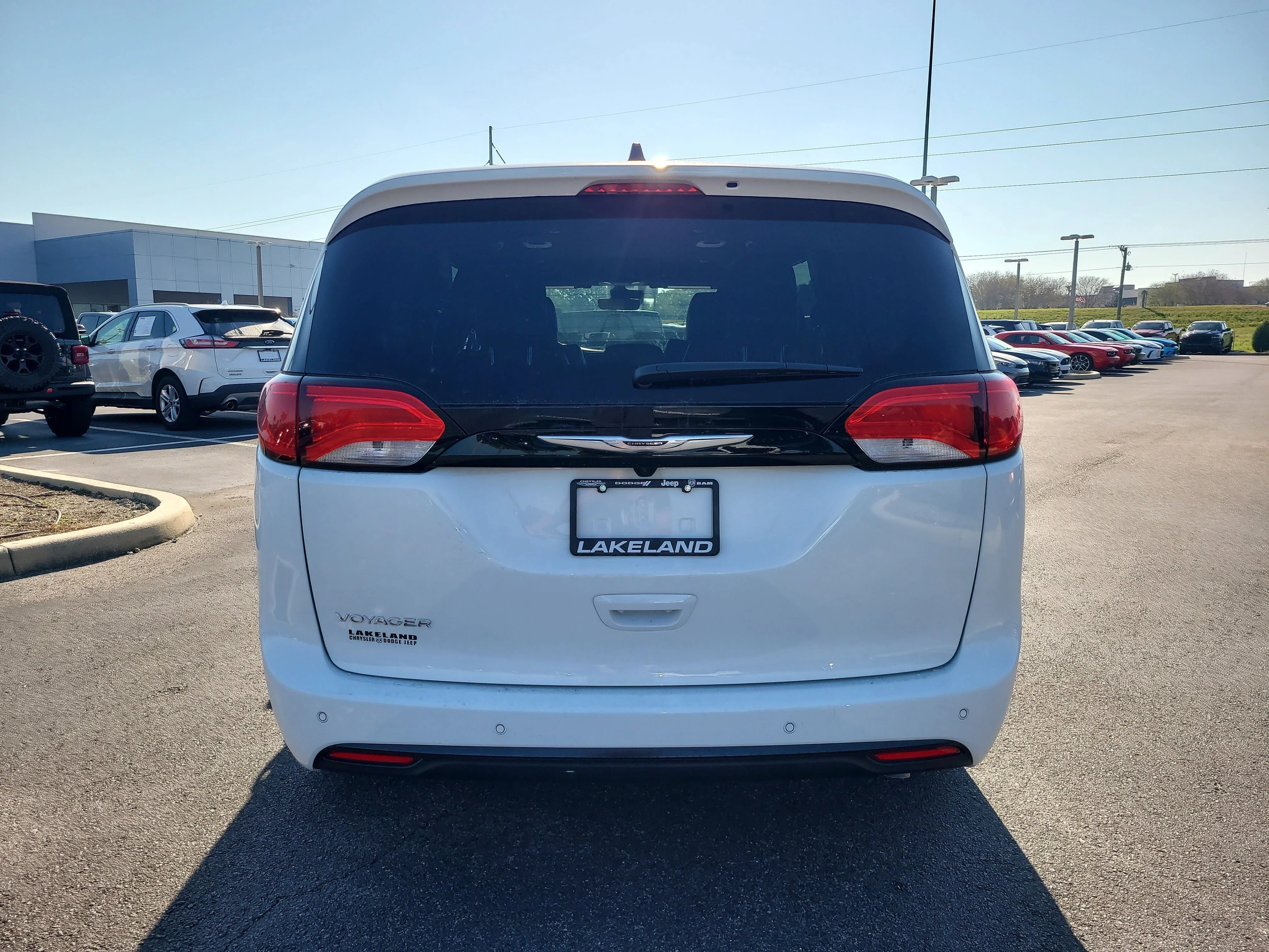 New 2026 Bright White Clearcoat Chrysler LX image 7