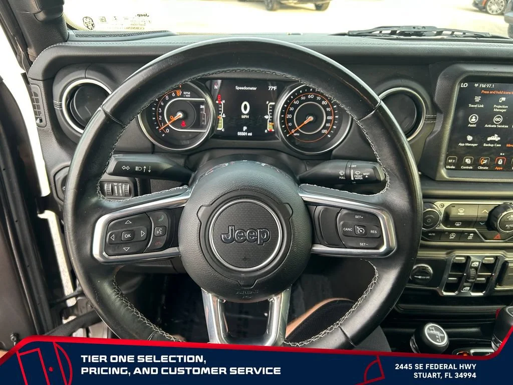 Used 2022 Gray Jeep Overland 4x4 image 18