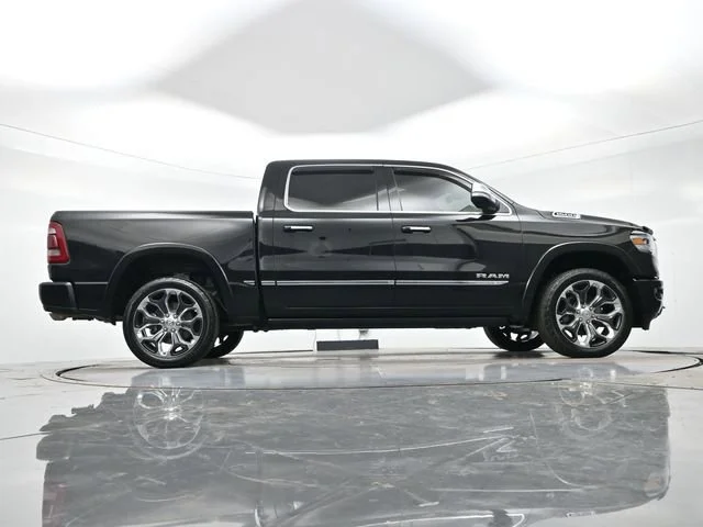 Used 2022 Diamond Black Cry Ram Limited image 29
