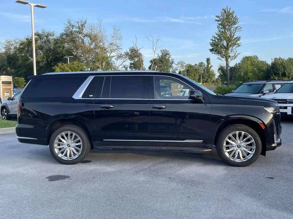 Used 2023 Black Raven Cadillac RWD Premium Luxury image 30