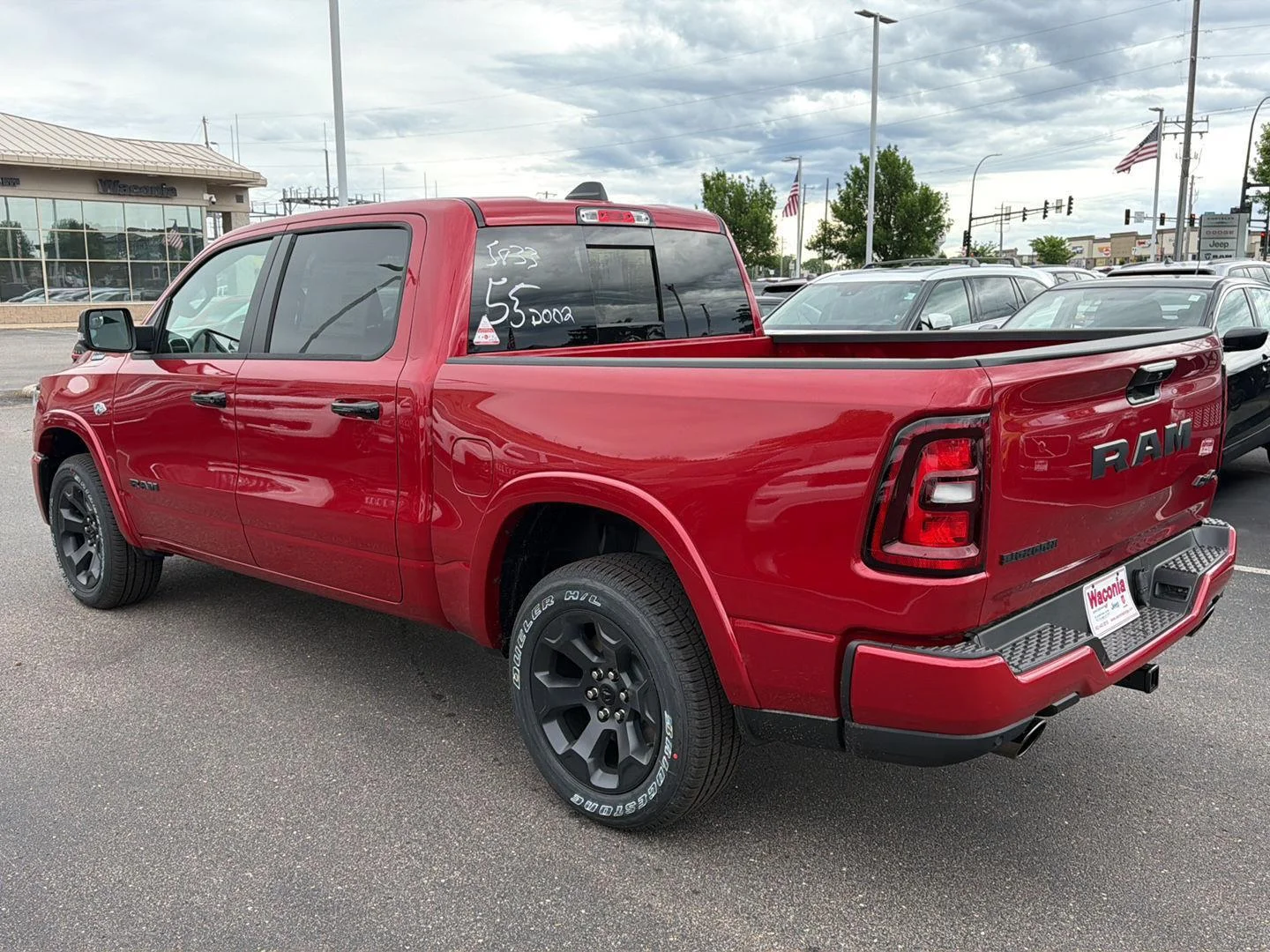 New 2026 Molten Red Pearl-Coat Exterior Paint RAM Big Horn image 5