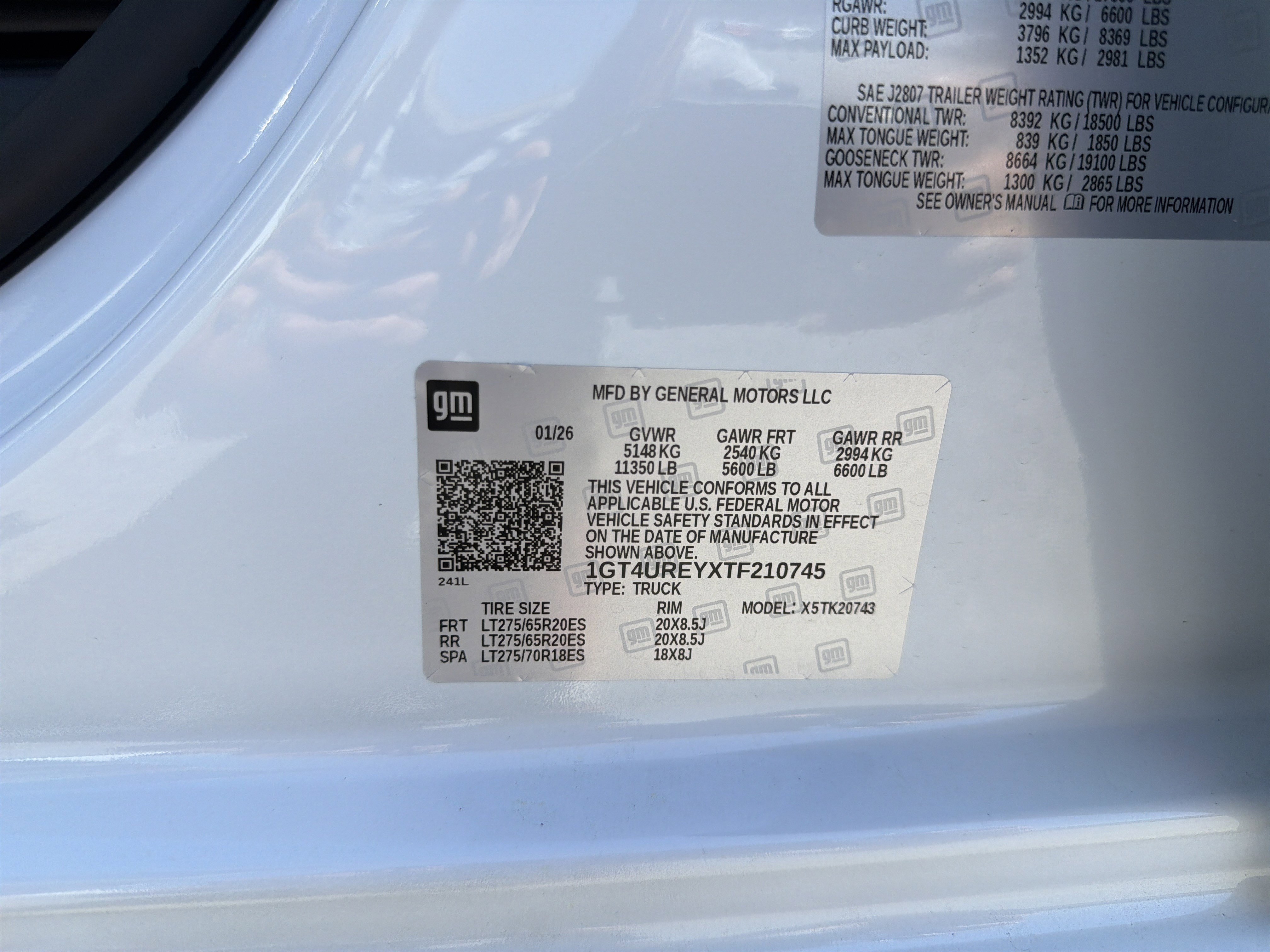 2026 GMC Sierra 2500HD Denali - Photo 35
