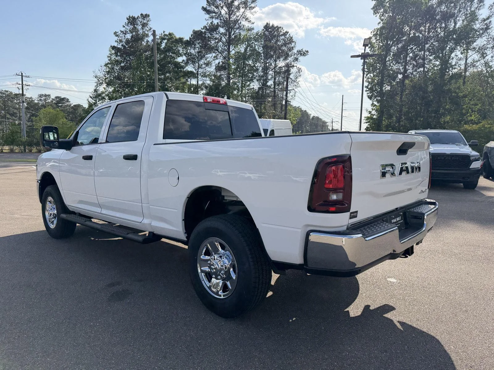 New 2026 Bright White Clear-Coat Exterior Paint RAM Tradesman image 4