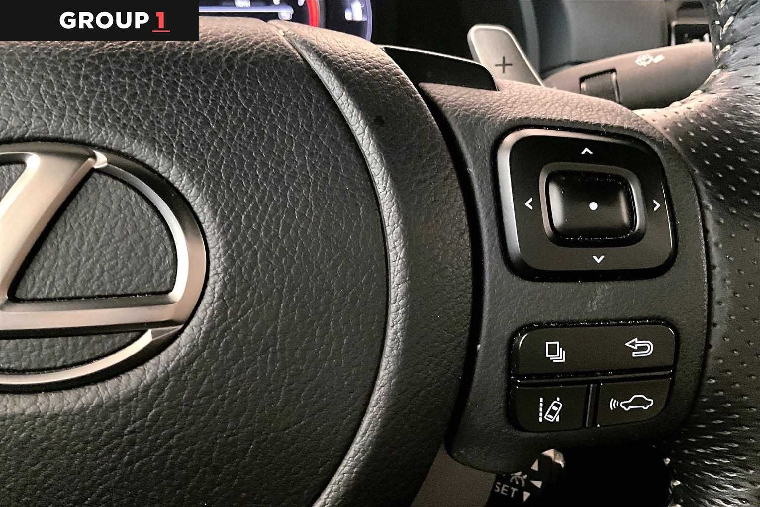 Used 2023 Ultra White Lexus F SPORT image 23