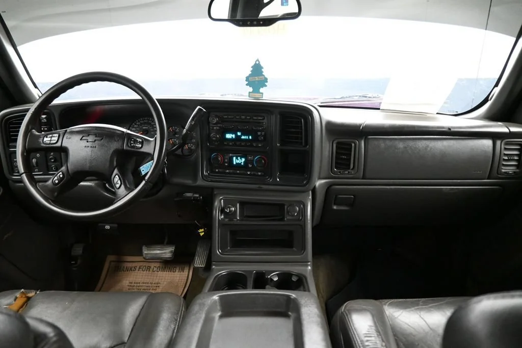 Used 2005 Red Chevrolet LT image 13