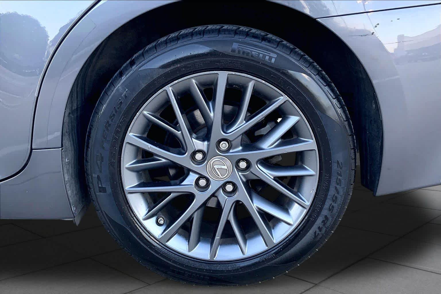 Used 2018 Nebula Gray Pearl Lexus  image 11