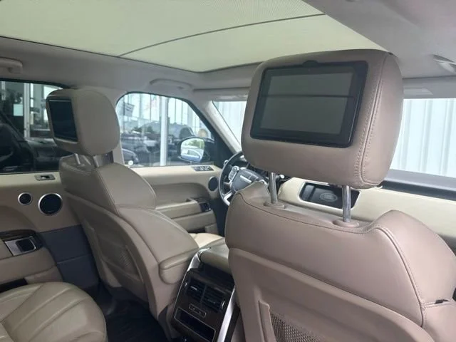 Used 2015 Blue Land Rover 3.0L V6 Supercharged HSE image 28