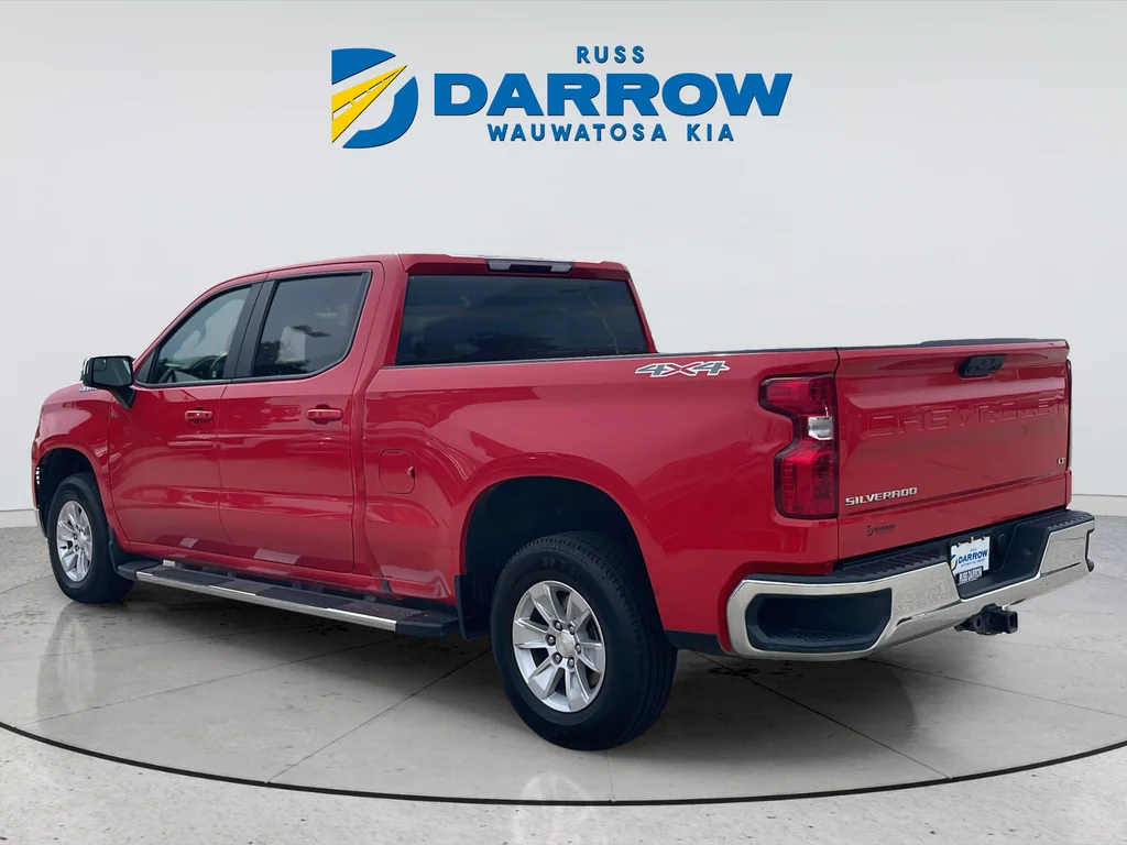 Used 2024 Red Chevrolet LT image 3