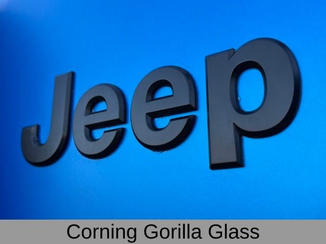 New 2025 Granite Crystal Metallic Clear-Coat Exterior Paint Jeep Sport S image 19
