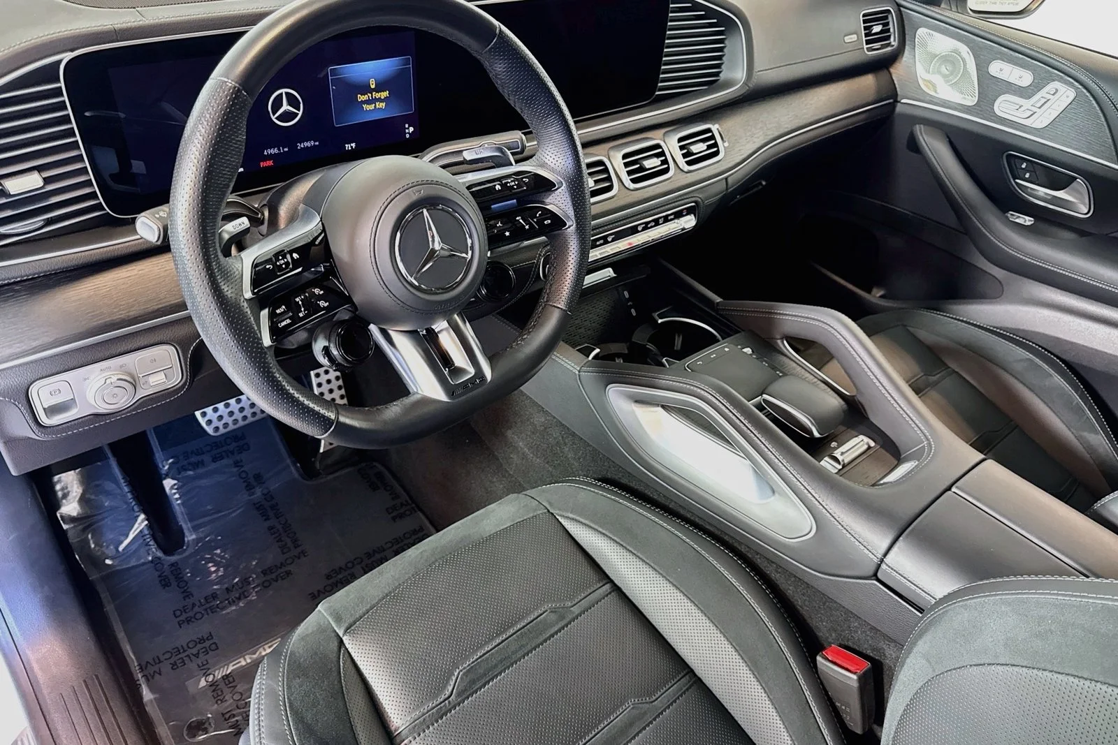 Used 2024 Polar White Mercedes-Benz AMG® GLE 53 image 9