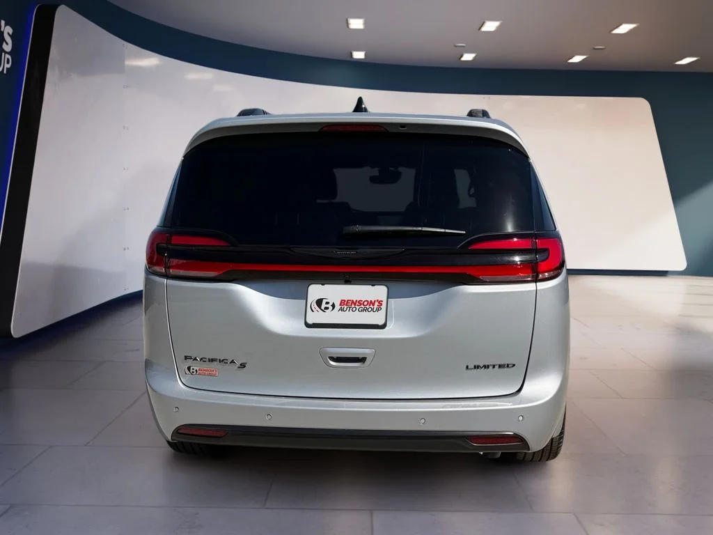 New 2026 Silver Chrysler Limited image 4