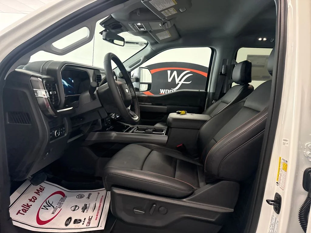 New 2027 Star White Metallic Tri-Coat Ford F-250® Lariat® image 8