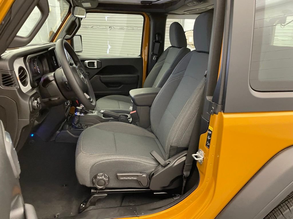 New 2026 Goldilocks Exterior Paint Jeep Sport image 13