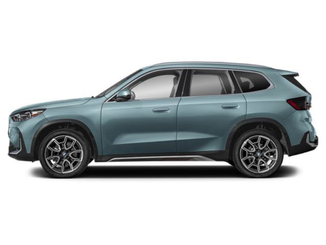 New 2026 Cape York Green Metallic BMW xDrive28i image 3