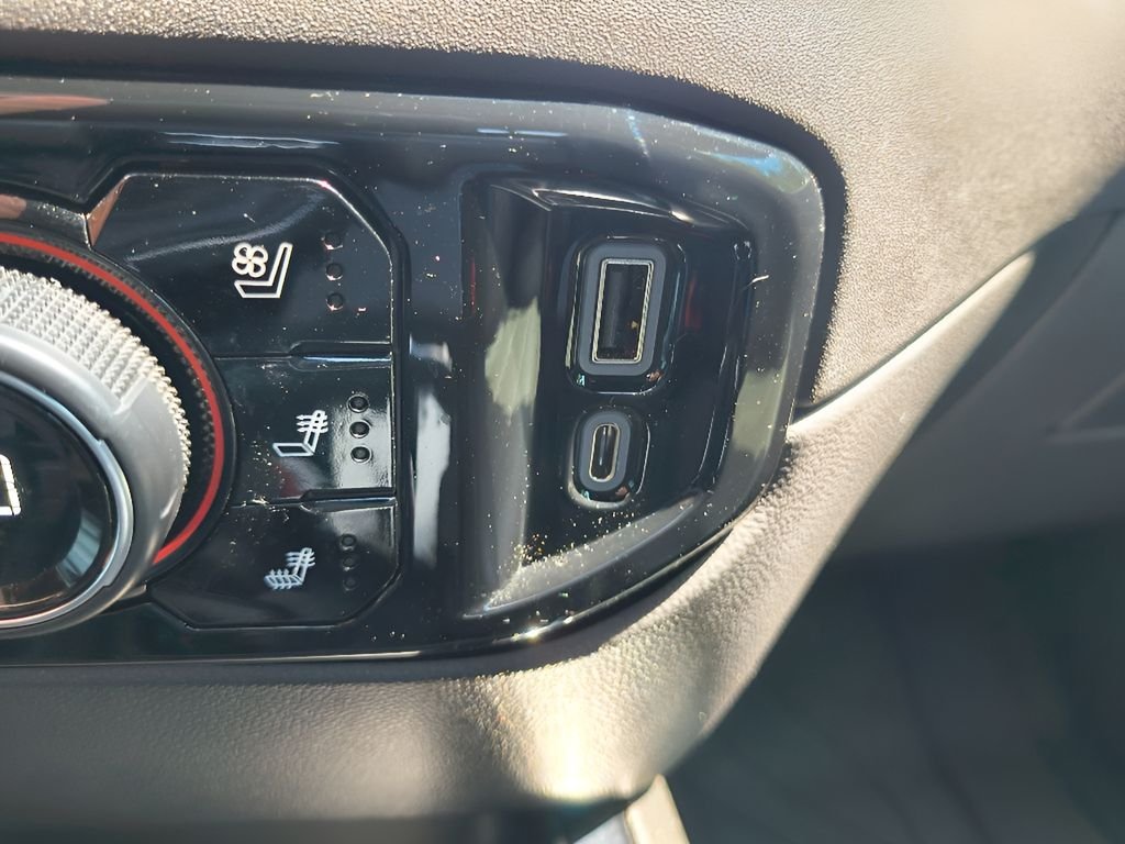 Used 2023 Black Chevrolet ZR2 image 26