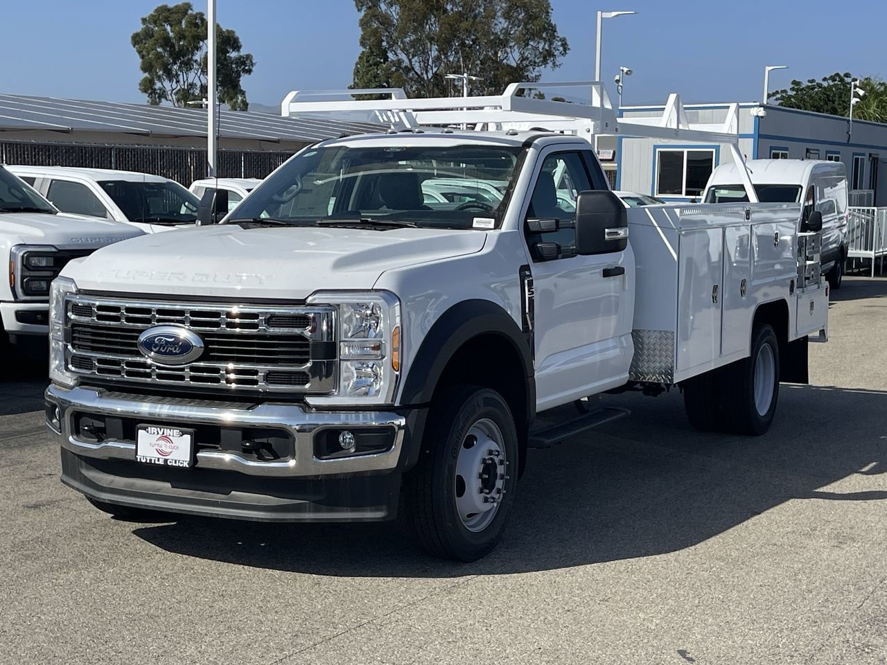New 2024 Oxford White Ford XL image 3