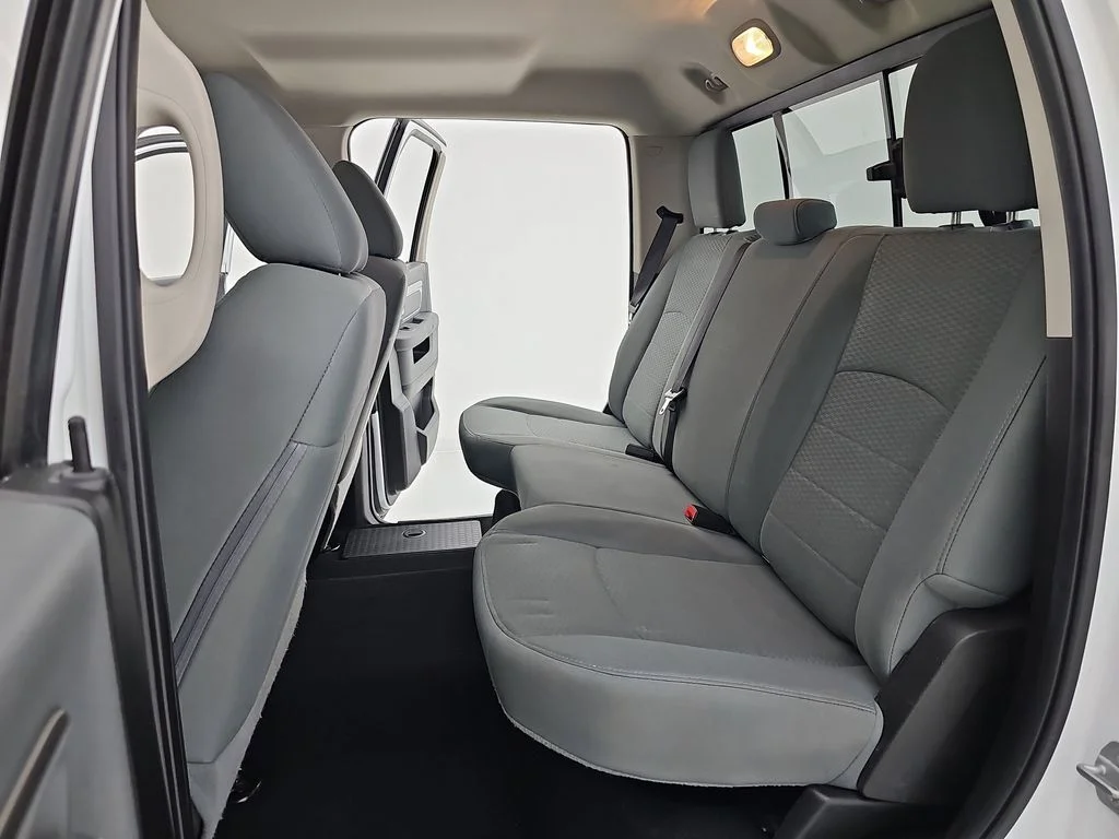 Used 2019 White Ram SLT image 15
