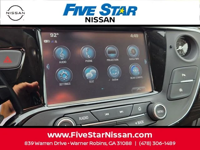 Used 2019 Silver Buick Essence image 21