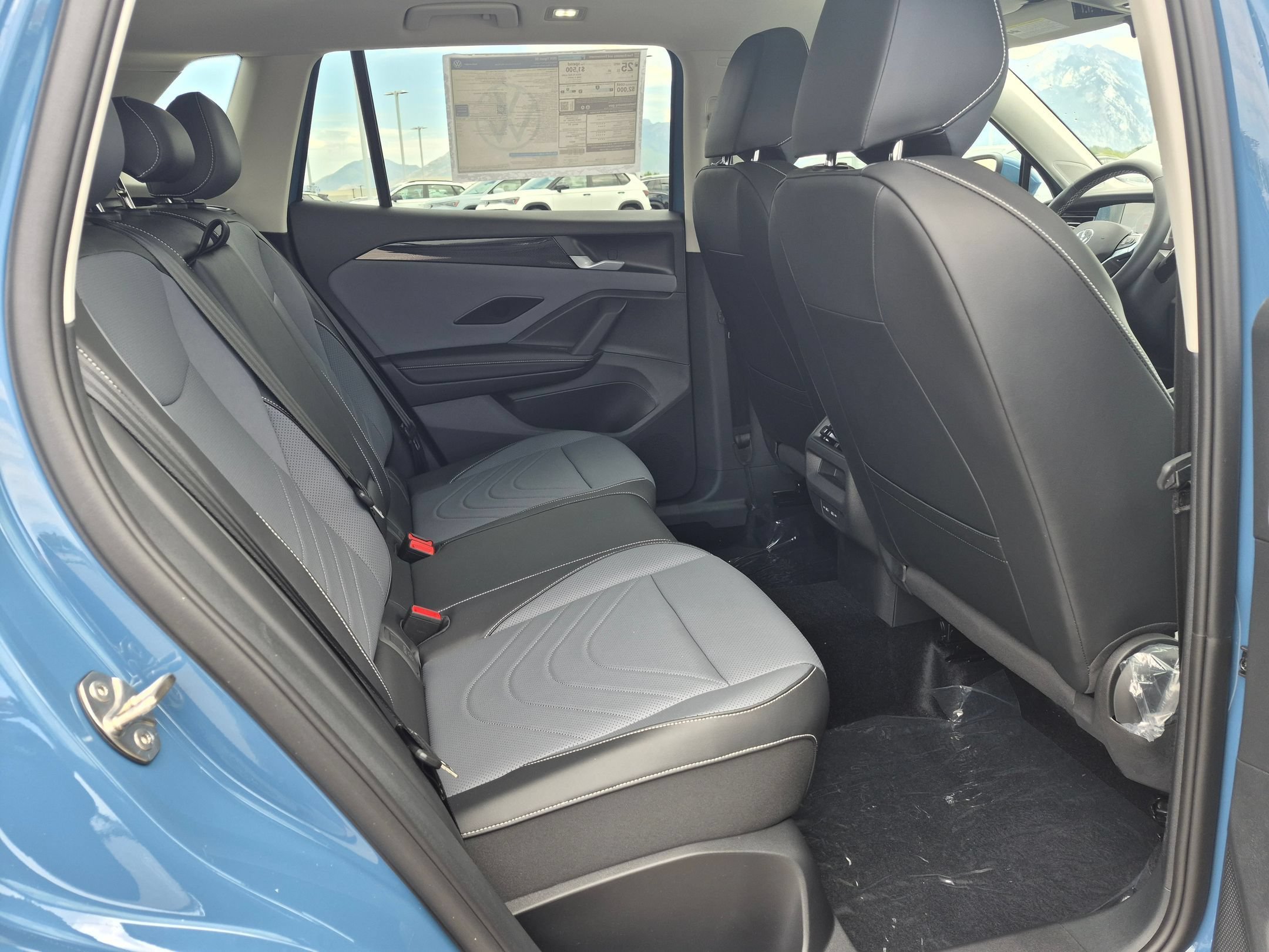 New 2026 Monterey Blue Pearl Volkswagen SE image 28