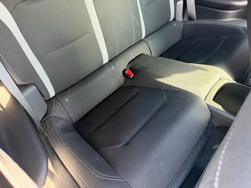 Used 2022 Shadow Gray Metallic Chevrolet LT1 image 17