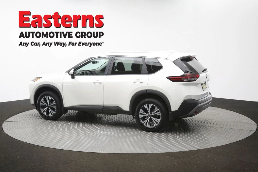 Used 2023 White Nissan SV image 64