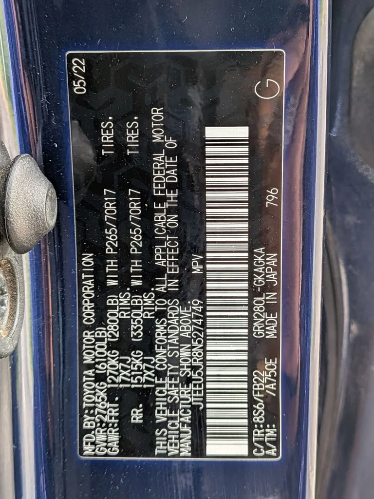 Used 2022 Blue Toyota SR5 image 29