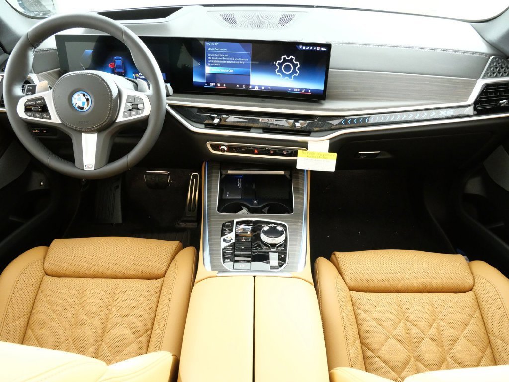 New 2026 Black Sapphire Metallic BMW xDrive50e image 5