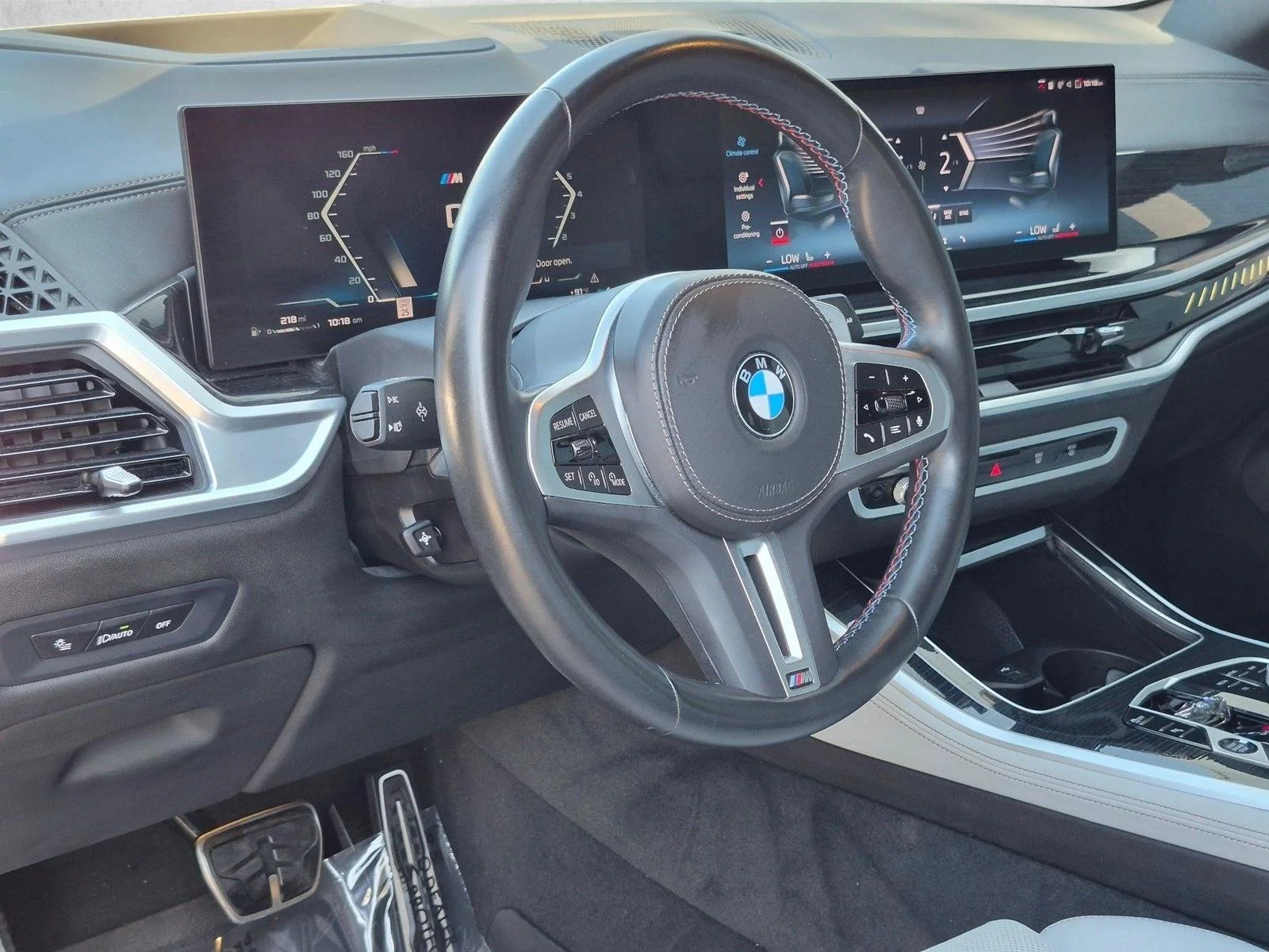 Used 2024 Frozen Pure Grey Metallic BMW M60i image 9