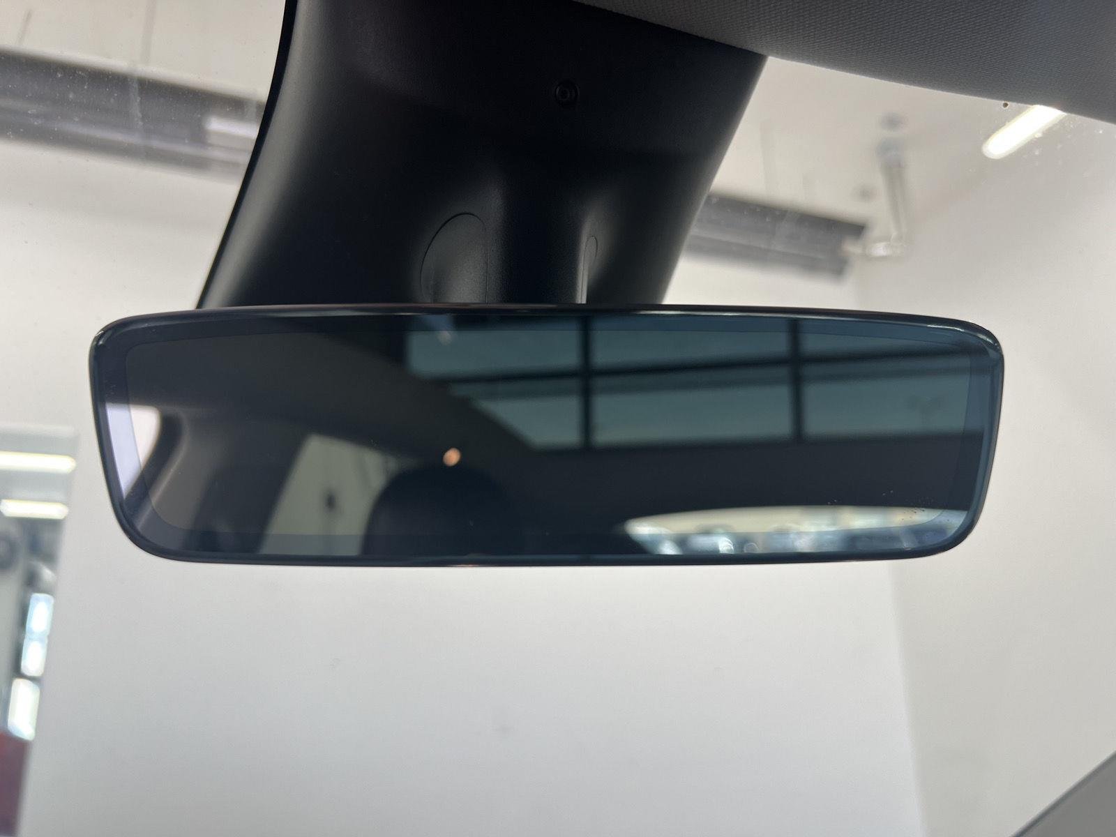 2020 Tesla Model Y Long Range - Photo 20