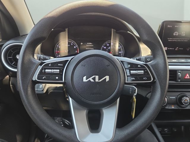 Certified Used 2024 Red Kia LXS image 17