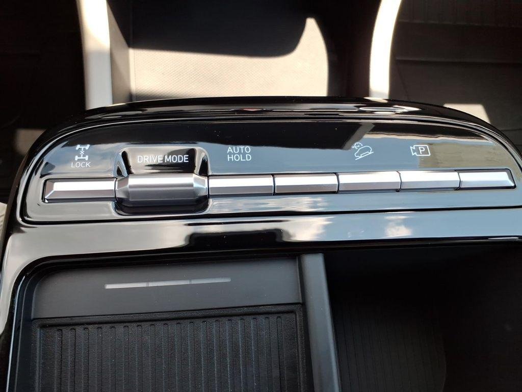 New 2026 Gray Hyundai SEL Convenience image 22