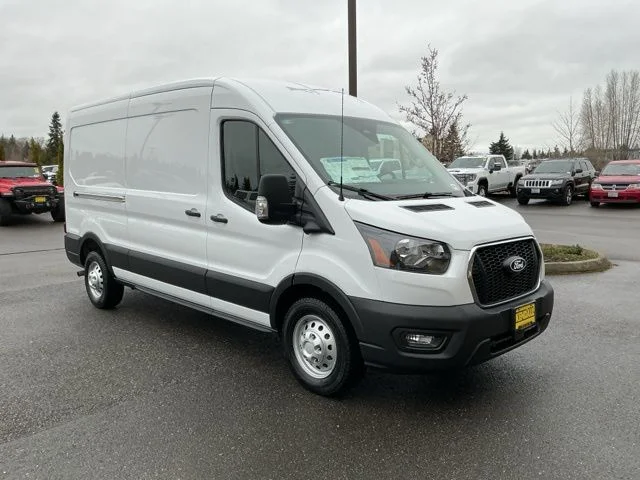 New 2026 Oxford White Ford Base image 3