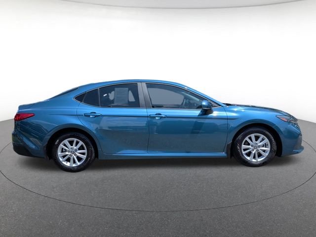 Certified Used 2025  Toyota LE image 7