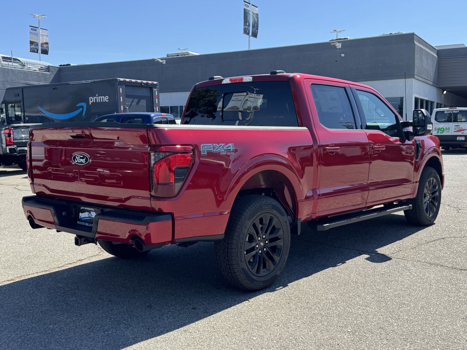 New 2025 Rapid Red Metallic Tinted Clearcoat Ford XLT image 8